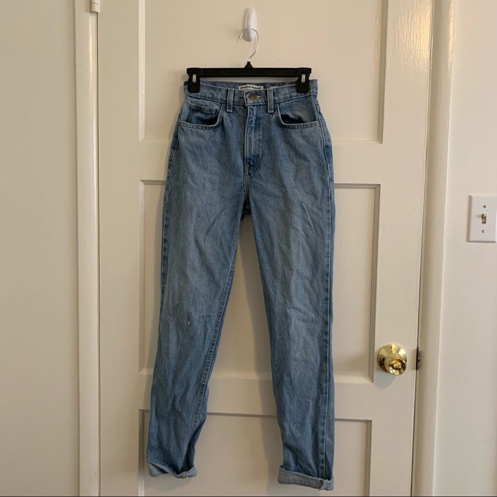 AMERICAN APPAREL MOM JEANS